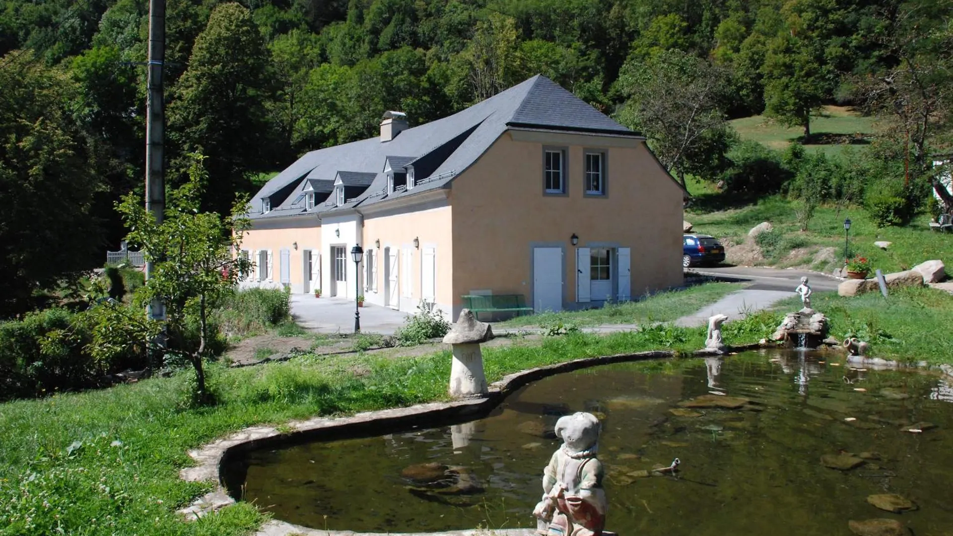 Les Gites Du Pla De Moura Luz-Saint-Sauveur