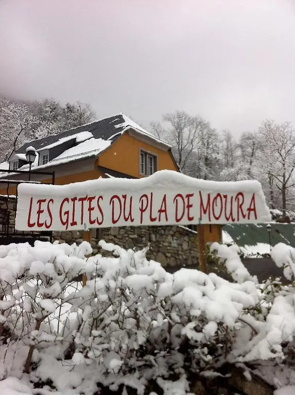 Les Gites Du Pla De Moura Luz-Saint-Sauveur 0*,  France